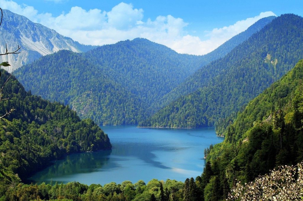 Озеро Рица Абхазия