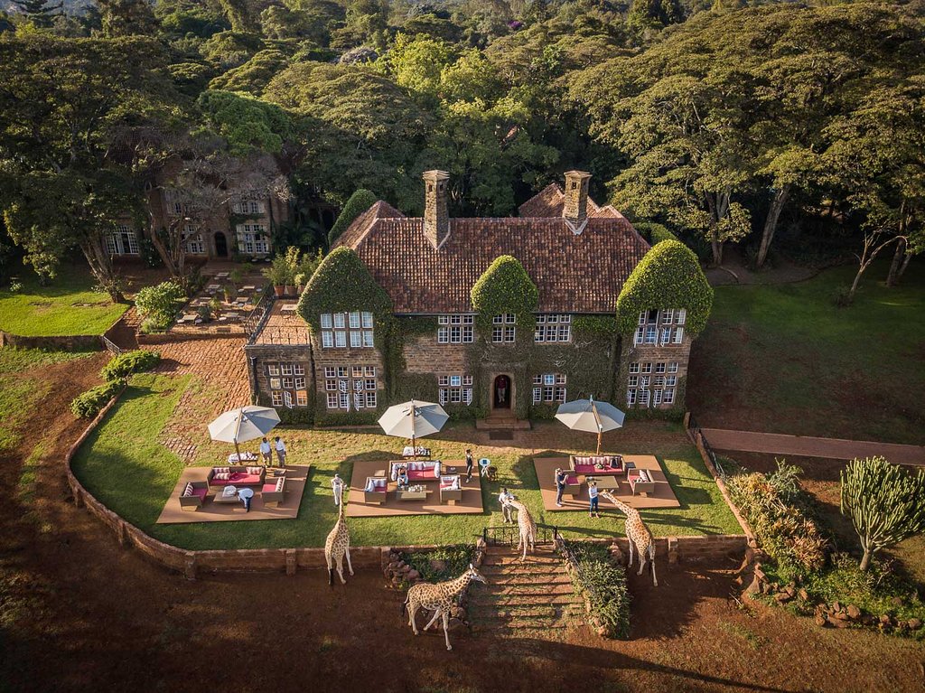 Кения отель с жирафами забронировать